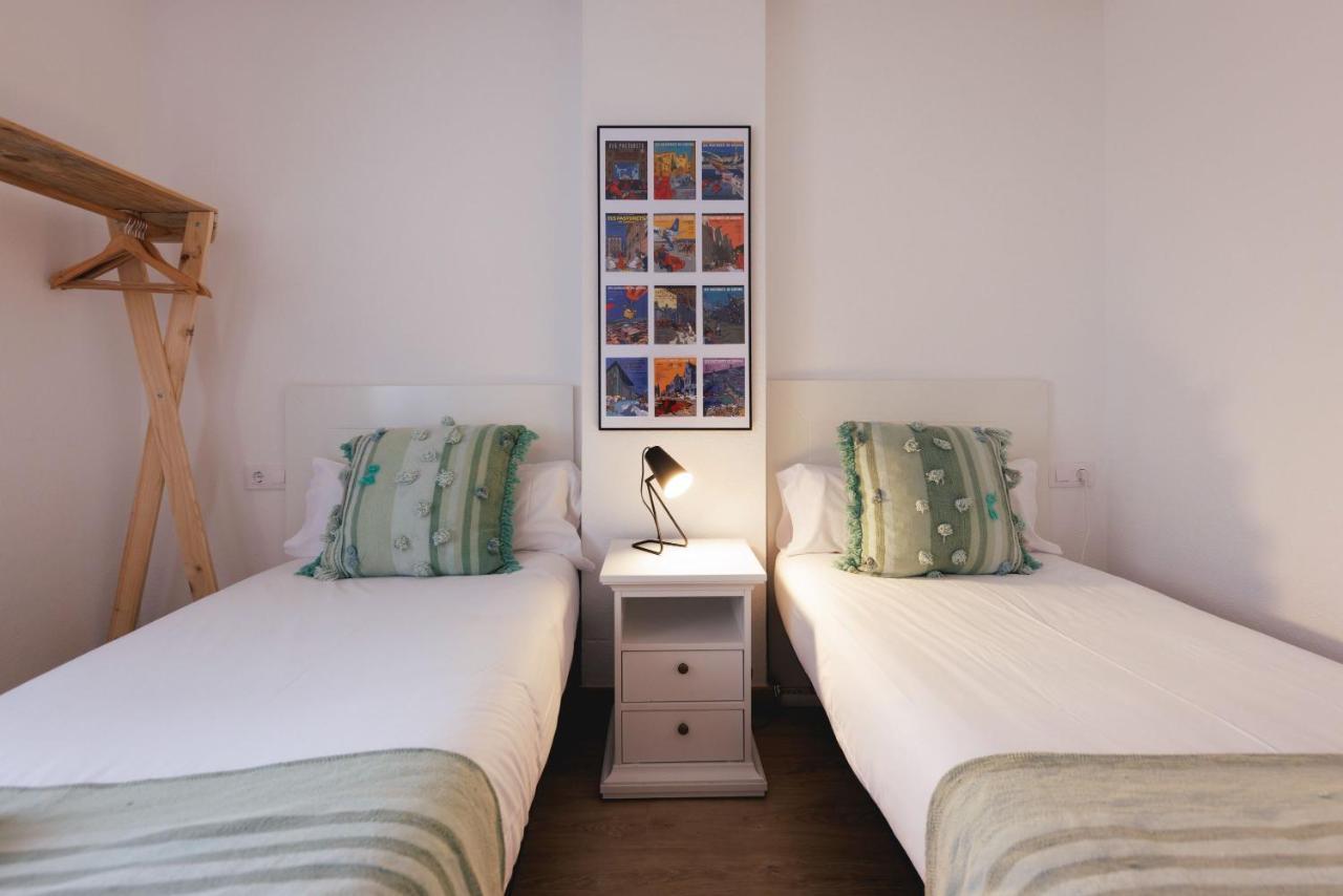 Bravissimo Pont De La Princesa, Comfortable 3-bedroom Apartment